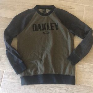 Oakley sweatshirt